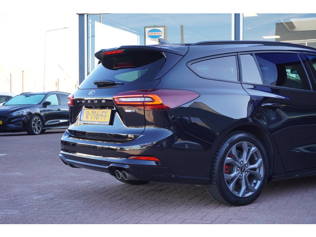Foto 8 van Ford Focus Wagon 1.0 EcoBoost Hybrid ST Line Style | Airco | Navigatie | Carplay | Elek. pakket | 20