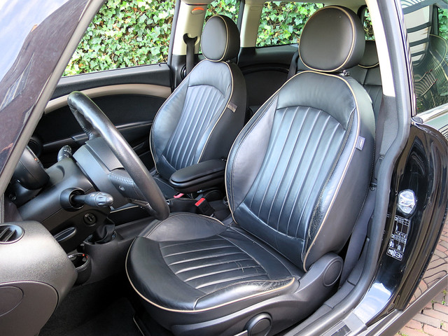 Foto 9 van MINI Clubman 1.6 Cooper BondStreet R55 LCI met Leder, Clima, afn. trekhaak en 17"