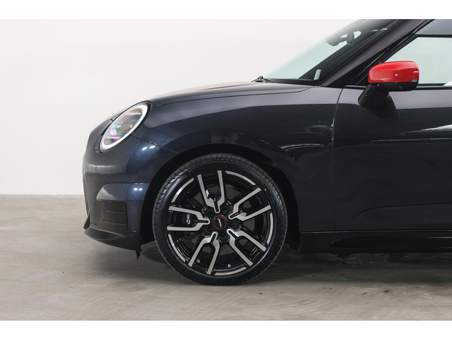 Foto 8 van MINI Hatchback Cooper SE / John Cooper Works / Pakket XL / John Cooper Works / Pakket XL / 18" JCW L