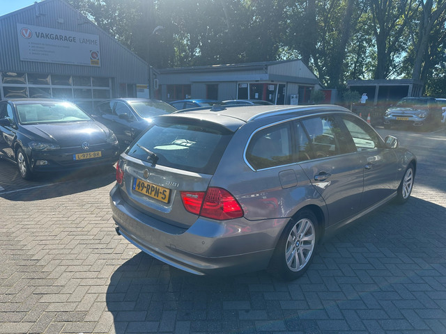 Foto 10 van BMW 3-serie Touring 318i Luxury Line , automaat , leer , navigatie , pdc