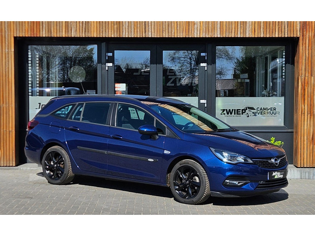 Foto 2 van Opel Astra Sports Tourer 1.2 Edition led. cruise control. lichtmetaal.