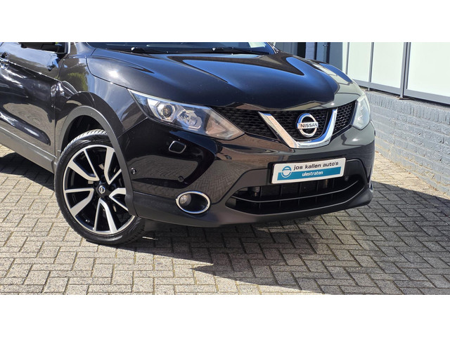 Foto 10 van Nissan Qashqai 1.2 Premier Edition Navi, Camera 360, Panormadak, 18inch, Dodehoek, Topstaat!