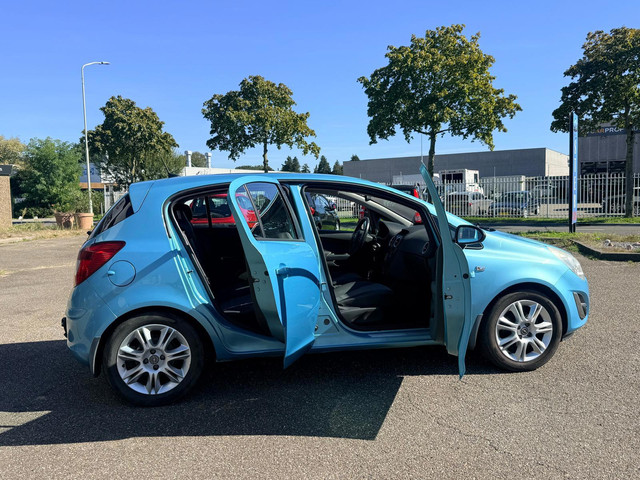 Opel Corsa 1.4-16V Cosmo|Automaat|Trekhaak|Airco|NAP|APK|