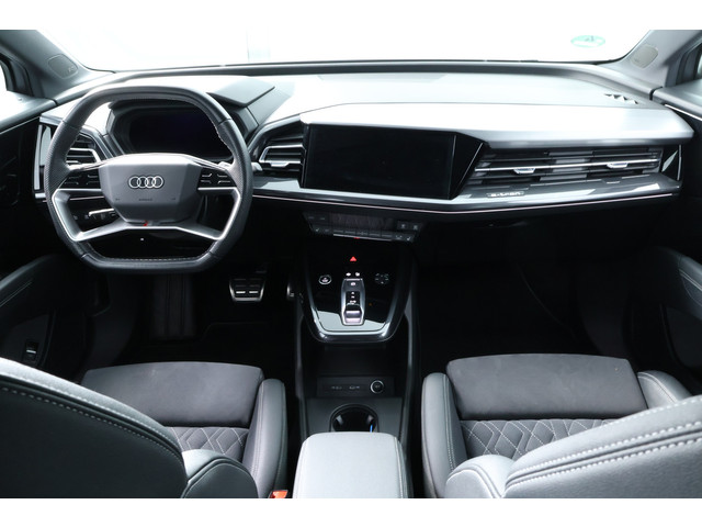 Foto 3 van Audi Q4 e-tron 35 Launch edition Advanced 55 kWh |SONOS|CARPLAY|STOEL VWM|STANDKACHEL|LM VELGEN 20''