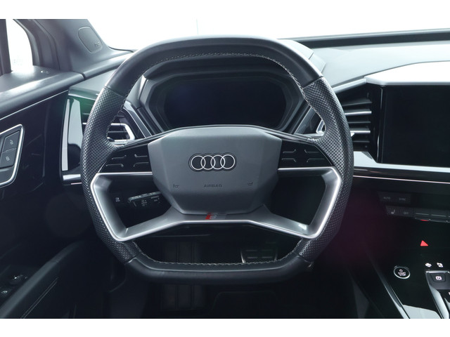 Foto 2 van Audi Q4 e-tron 35 Launch edition Advanced 55 kWh |SONOS|CARPLAY|STOEL VWM|STANDKACHEL|LM VELGEN 20''