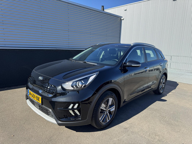 Foto 4 van Kia Niro 1.6 GDi Hybrid Style Edition Schuif/kanteldak, Trekhaak, 1e eign. NL-auto! Navigatie, Achte