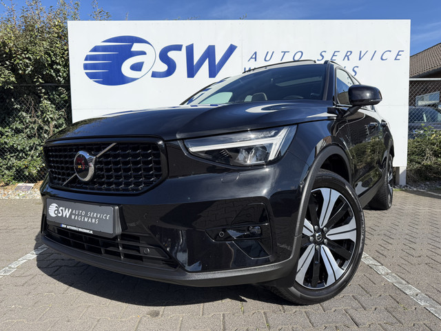 Foto 3 van Volvo XC40 1.5 T4 Plug-in hybrid Ultimate Dark | Pano | Memory | H/K Audio | 19 inch