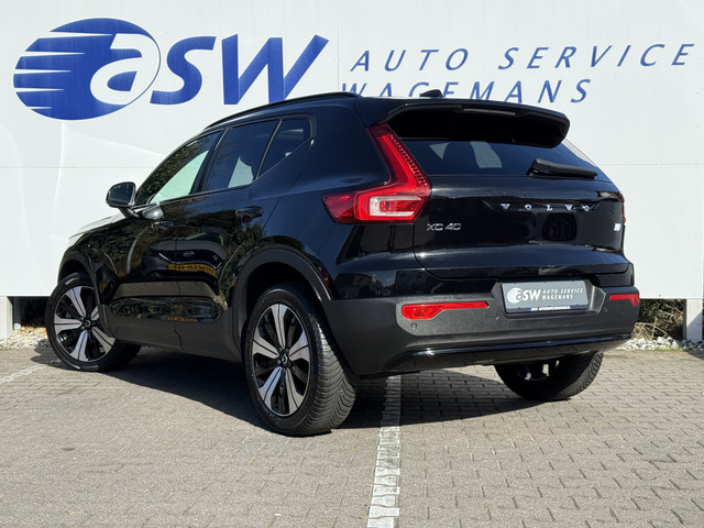 Foto 4 van Volvo XC40 1.5 T4 Plug-in hybrid Ultimate Dark | Pano | Memory | H/K Audio | 19 inch