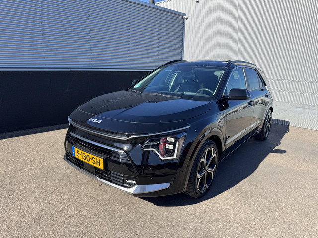 Foto 7 van Kia Niro 1.6 GDi PHEV ExecutiveLine Schuif/kanteldak, Trekhaak, NL-auto, Stoelkoeling- & verwarming,