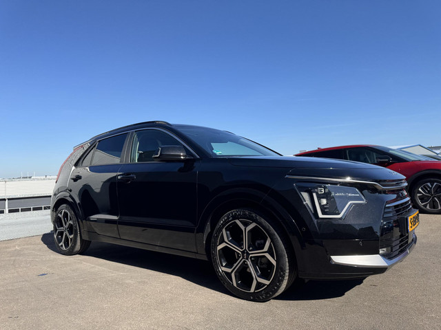 Foto 5 van Kia Niro 1.6 GDi PHEV ExecutiveLine Schuif/kanteldak, Trekhaak, NL-auto, Stoelkoeling- & verwarming,