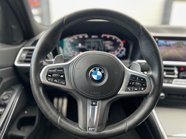 Foto 7 van BMW 3-serie 330e eDrive Edition [INCL-BTW] M-Pakket | Hud|Keyless| Adaptive cruise|.....