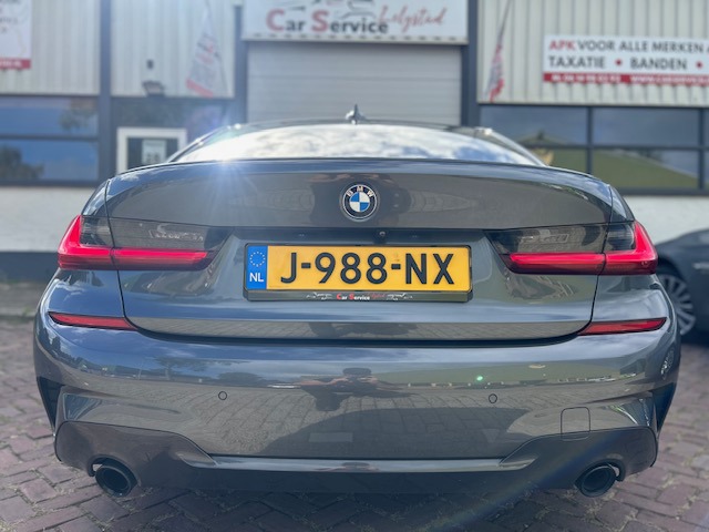 Foto 4 van BMW 3-serie 330e eDrive Edition [INCL-BTW] M-Pakket | Hud|Keyless| Adaptive cruise|.....
