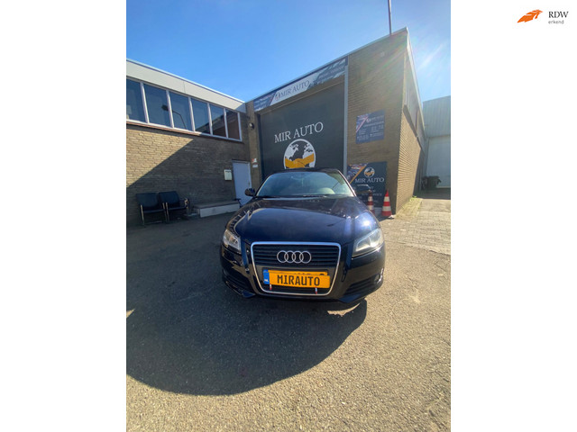 Foto 2 van Audi A3 Sportback 1.4 TFSI Ambition Pro Line S