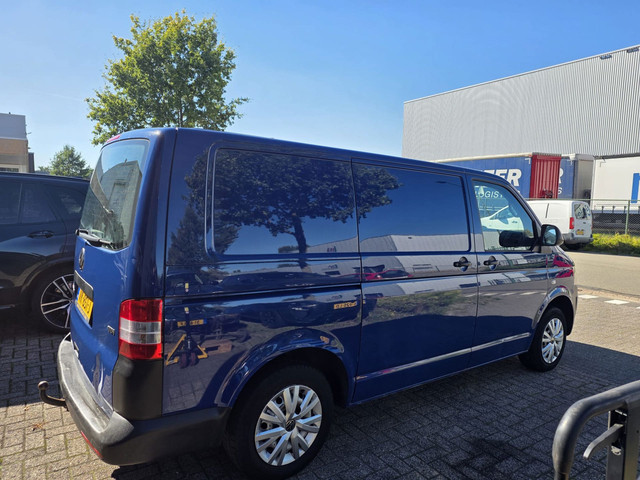 Foto 9 van Volkswagen Transporter 2.0 TDI L1H2