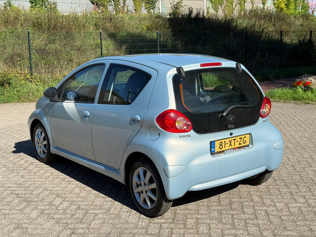 Foto 3 van Toyota Aygo 1.0-12V + NL I NWE KOPPELING I NWE APK I NETTE AUTO I INRUILKOOPJE