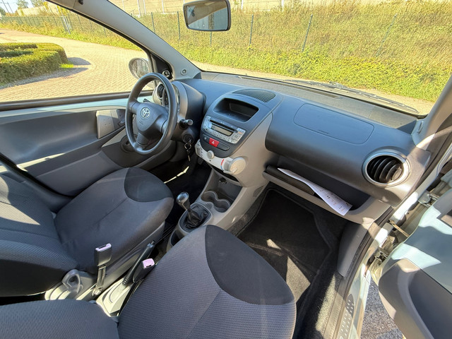 Foto 5 van Toyota Aygo 1.0-12V + NL I NWE KOPPELING I NWE APK I NETTE AUTO I INRUILKOOPJE