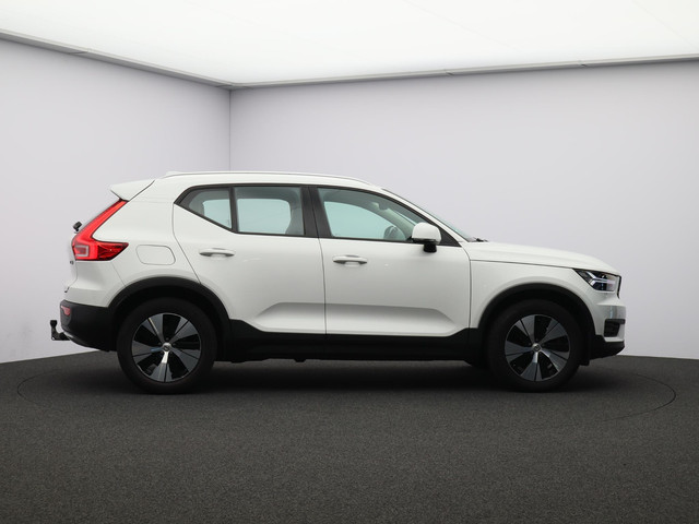 Foto 7 van Volvo XC40 T5 Twin Engine Momentum Pro / Trekhaak / 360 camera / Elektr. bed. achterklep
