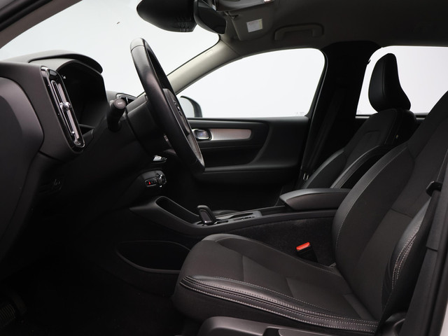 Foto 8 van Volvo XC40 T5 Twin Engine Momentum Pro / Trekhaak / 360 camera / Elektr. bed. achterklep
