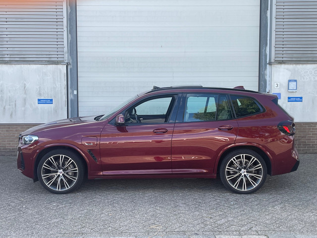 Foto 3 van BMW X3 xDrive30e High Executive