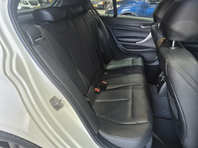 Foto 6 van BMW 1-serie 118i High Executive, M-Sport, facelift model (LCI 2) en rijklaar