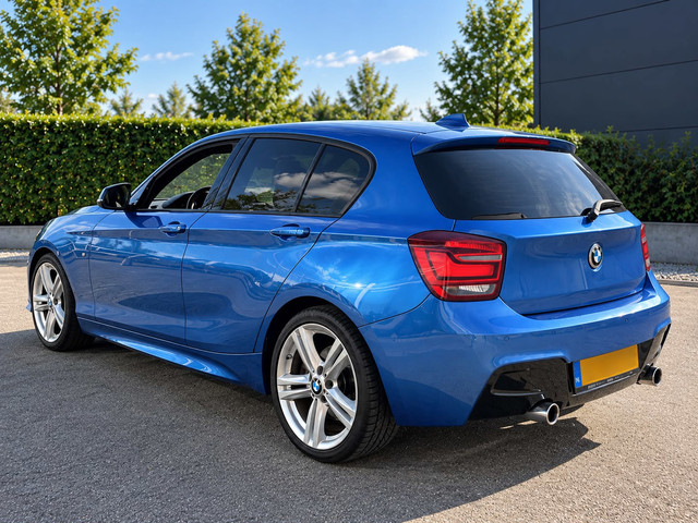 BMW 1-serie 118i M Sport Edition High Executive | Nieuwe ketting | m135i look!