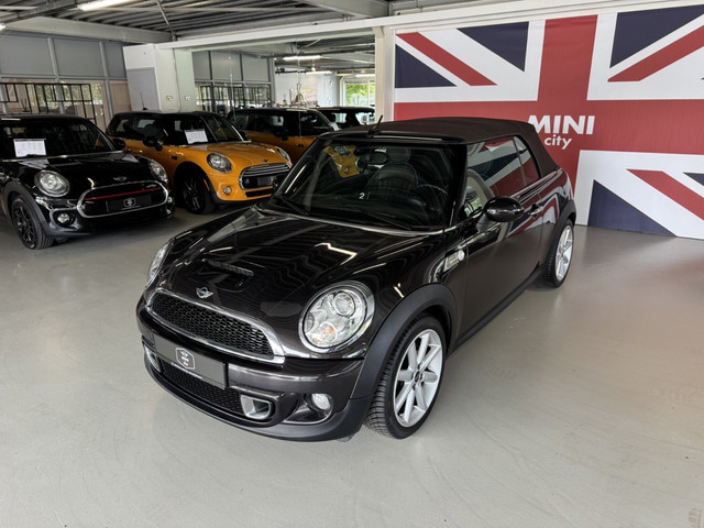 Foto 10 van Mini Cabrio 1.6 Cooper S Chili ( 6 MAANDEN GARANTIE )