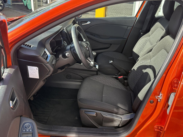 Foto 10 van Renault Clio 1.0 TCe Zen | NAP | Climate Control | Key-less | Navigatie | Cruise Control | LED | DAB
