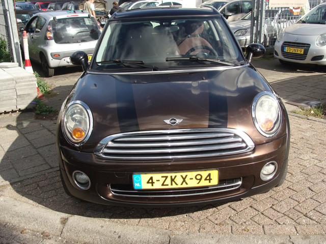 Foto 10 van Mini Clubman 1.6 Cooper airco elek pak nap apk