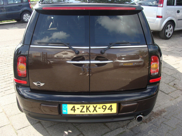 Foto 7 van Mini Clubman 1.6 Cooper airco elek pak nap apk