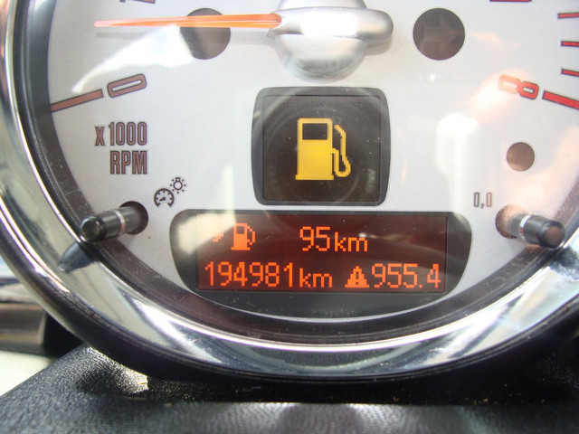Foto 2 van Mini Clubman 1.6 Cooper airco elek pak nap apk