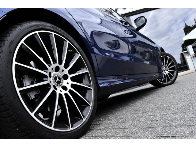 Foto 6 van Mercedes-Benz C-klasse Estate 300 Premium Plus Pack