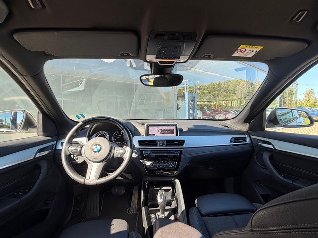 Foto 7 van BMW X1 SDrive18i High Executive CAMERA CARPLAY NAV TREKHAAK