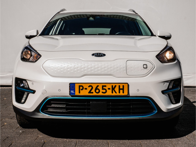 Foto 8 van Kia e-Niro Edition 64 kWh SOH 100% Camera/ Carplay/ Navigatie/ Adapt. cruise/ Half leer/ Dab