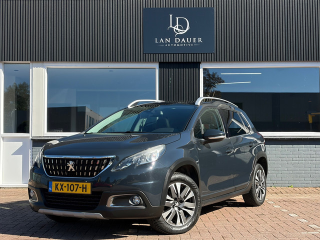 Foto 4 van Peugeot 2008 1.2 PureTech Allure / Pano / Riem VV / Leder