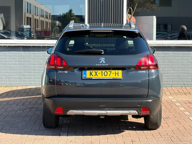 Foto 7 van Peugeot 2008 1.2 PureTech Allure / Pano / Riem VV / Leder