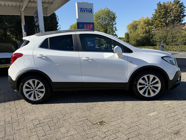 Foto 2 van Opel Mokka 1.4 T Cosmo NAVI | CAMERA | TREKHAAK | HOGE INSTAP | BOVAG !!