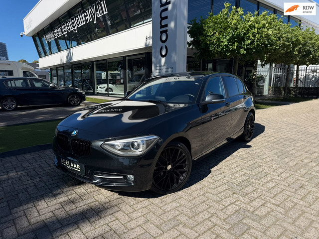 Foto 2 van BMW 1-serie 116i l LM VELGEN l CLIMATRONIC l STOELVERWARMING