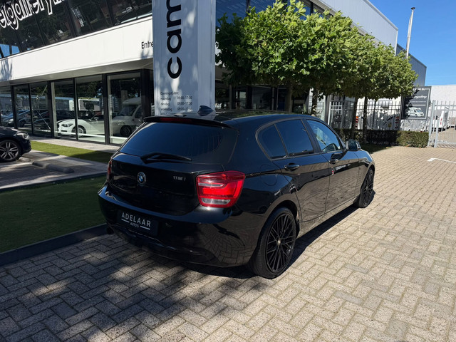Foto 3 van BMW 1-serie 116i l LM VELGEN l CLIMATRONIC l STOELVERWARMING