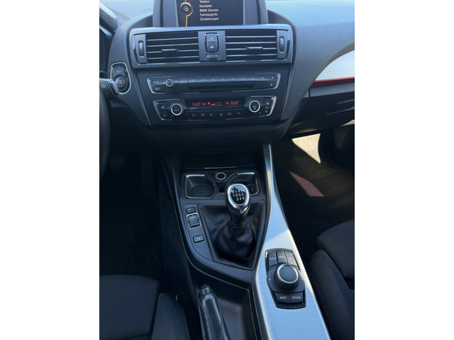 BMW 1-serie 116i l LM VELGEN l CLIMATRONIC l STOELVERWARMING