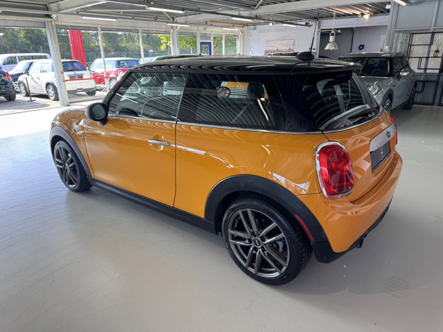 Foto 4 van Mini 3-Deurs 1.5 Cooper Chili Serious Business ( 6 MAANDEN GARANTIE )