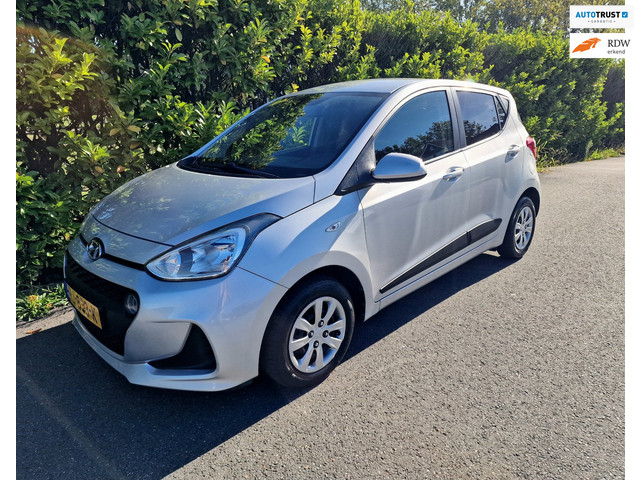 Foto 2 van Hyundai I10 1.0i Apple CarPlay Cruise Clima Airco