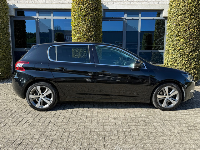 Foto 5 van Peugeot 308 1.6 THP Première |Xenon| |Keyless|