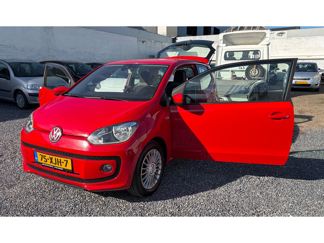 Foto 4 van Volkswagen Up! 1.0 high up! BlueMotion | Bouwjaar 2012 | Lederen Bekleding