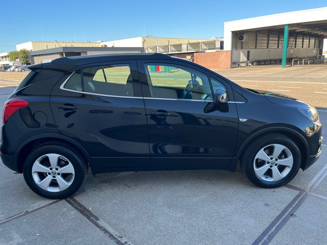 Foto 9 van Opel Mokka X 1.4 Turbo Black Edition Nieuwstaat.