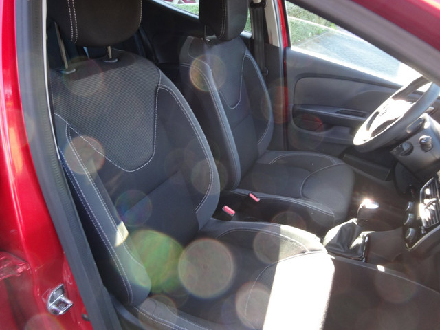 Foto 2 van Renault Clio 0.9 TCe Zen/Airco/Navi/Cruise/Apk 24-9-2027