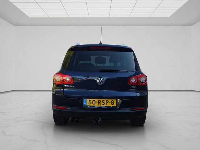 Foto 2 van Volkswagen Tiguan 1.4 TSI Sport&Style