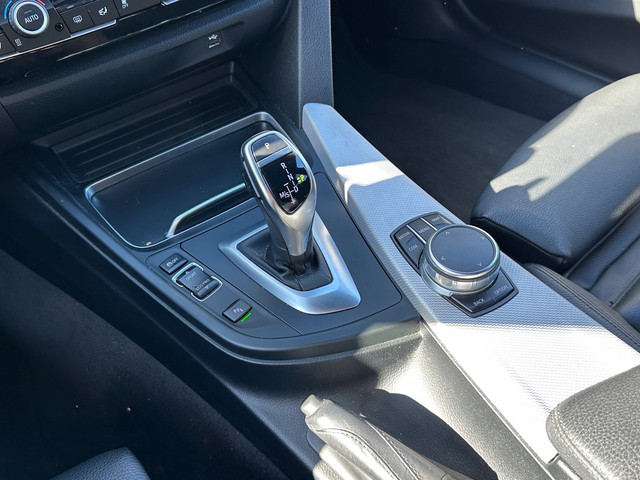 Foto 3 van BMW 3-serie Touring 340i xDrive M-Sport Shadow/1E LAK/NO-OPF/HUD/CAM/TREKHAAK