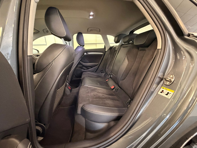 Foto 10 van Audi S3 Sportback 2.0 TFSI S3 quattro Pro Line Plus Xenon Stoel/Stuur Verwarming Navi Mooi!