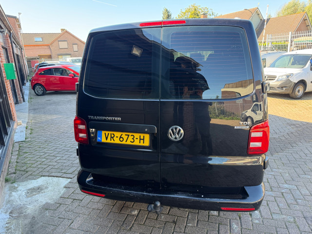 Foto 9 van Volkswagen Transporter 2.0 TDI L2H1|9-2015|dubbel cabine|airco
