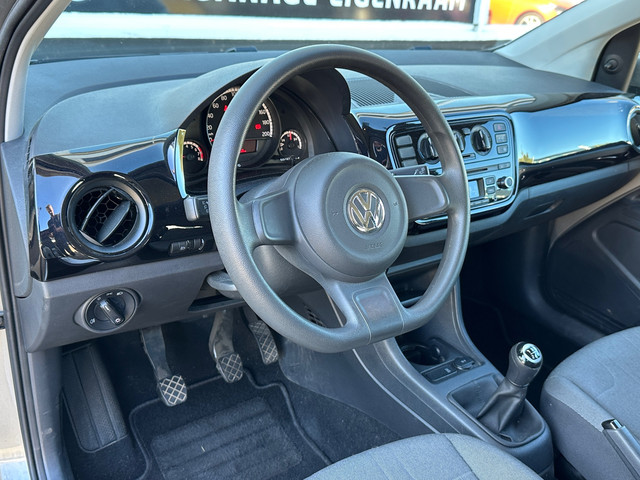Foto 7 van Volkswagen Up! 1.0 move up! BlueMotion/5-DEURS/AIRCO/UNIEK 25.000KM